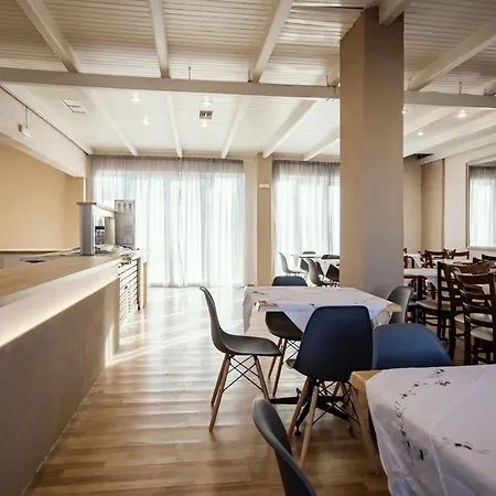 Marco Polo Otel Gouvia