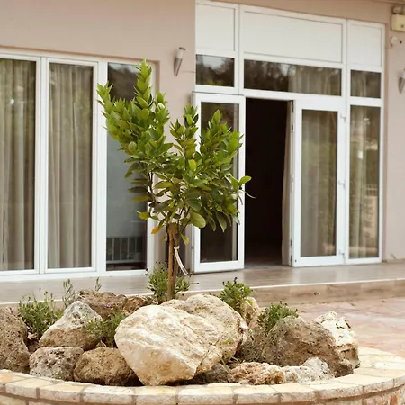 Marco Polo Hotel